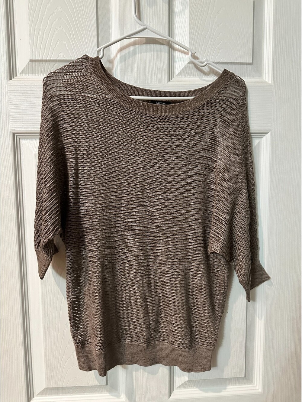 apt 9 tops size small